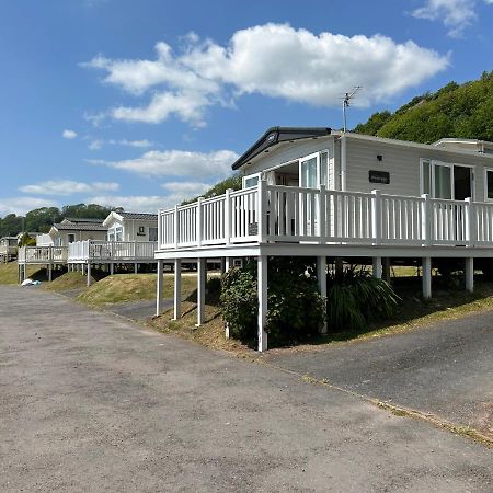 Balmoral Villa Pendine Exteriör bild