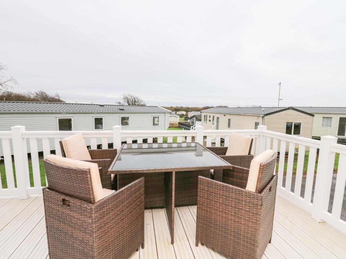 Balmoral Villa Pendine Exteriör bild